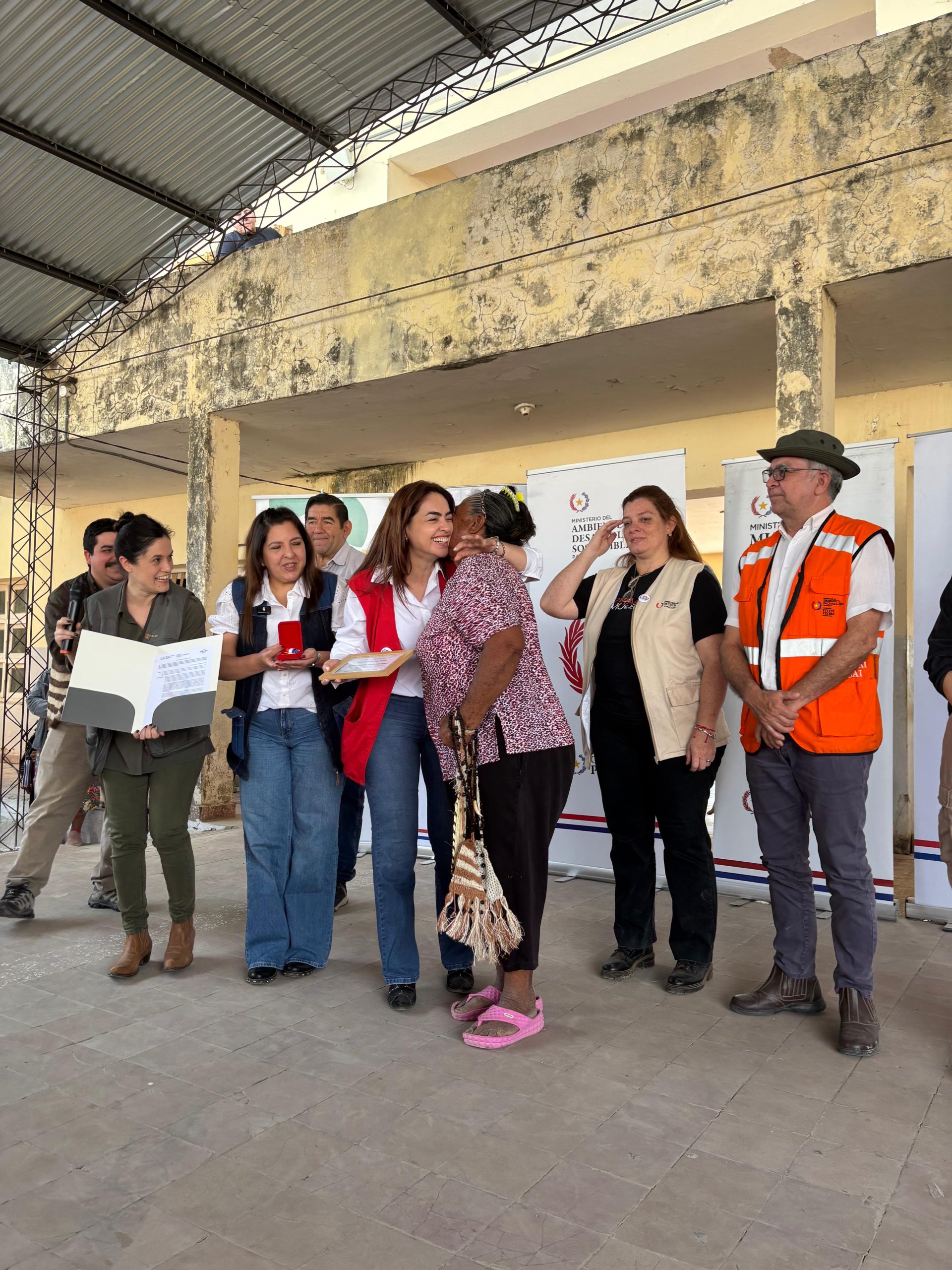 Día de la Mujer Indígena: SENADIS llegó con servicios a comunidades nativas del Chaco