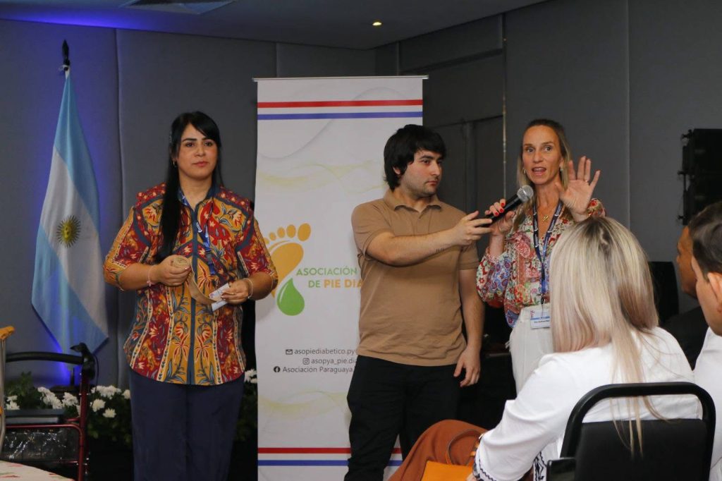 Profesionales de la SENADIS presentes en prestigioso congreso